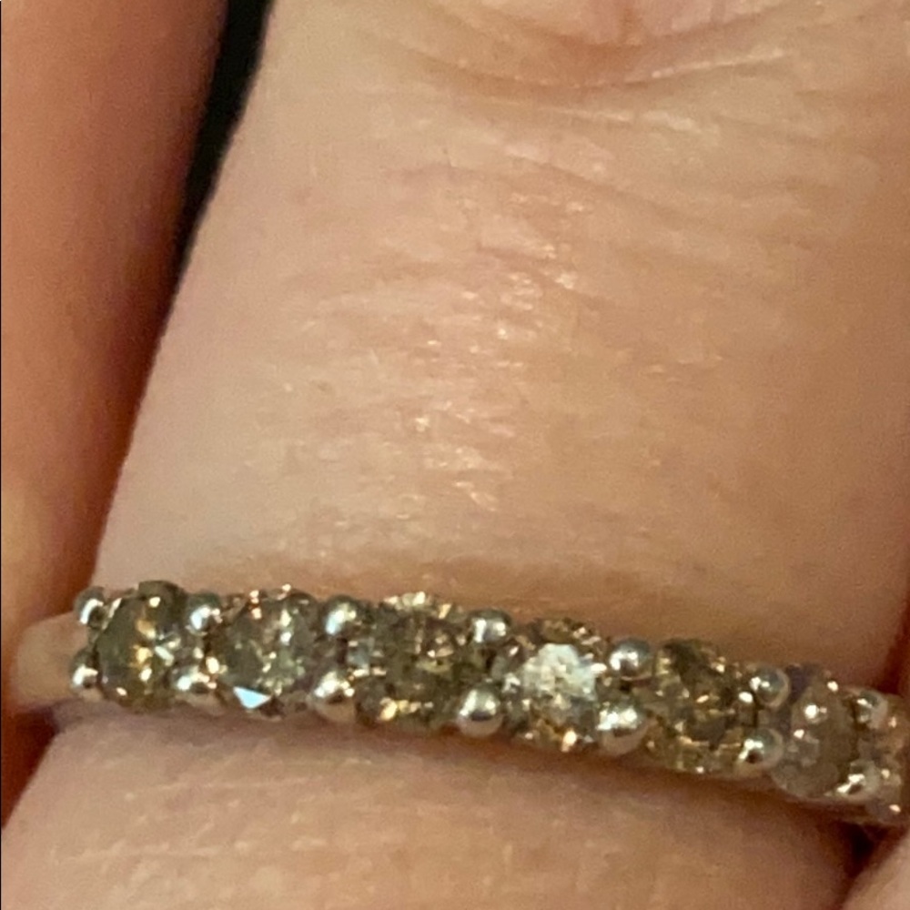 Champagne diamond band